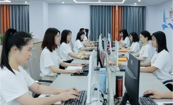 Office View_ACOOLERBAG